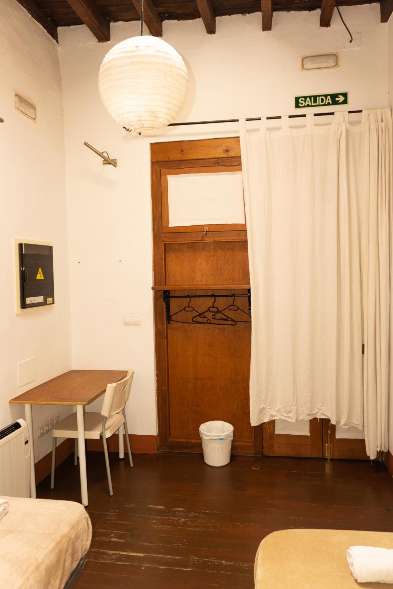 Hostel Albergue La Casa Encantada Эль-Пасо Экстерьер фото